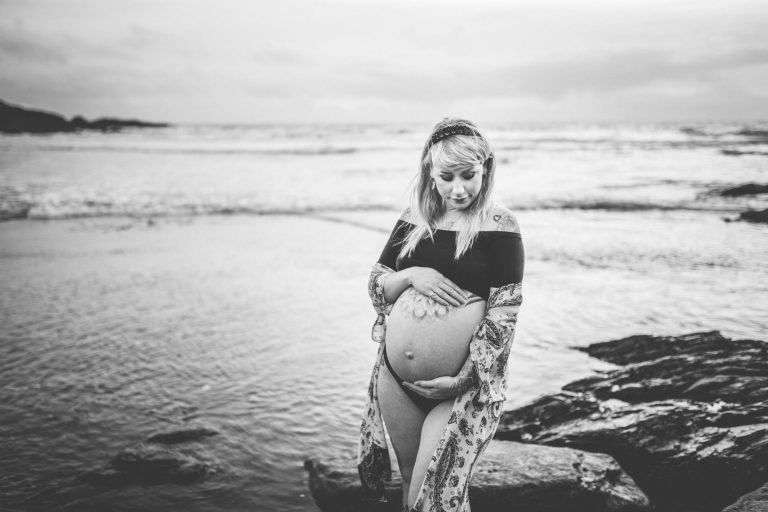 Devon Maternity Photography | Bovisand Beach
